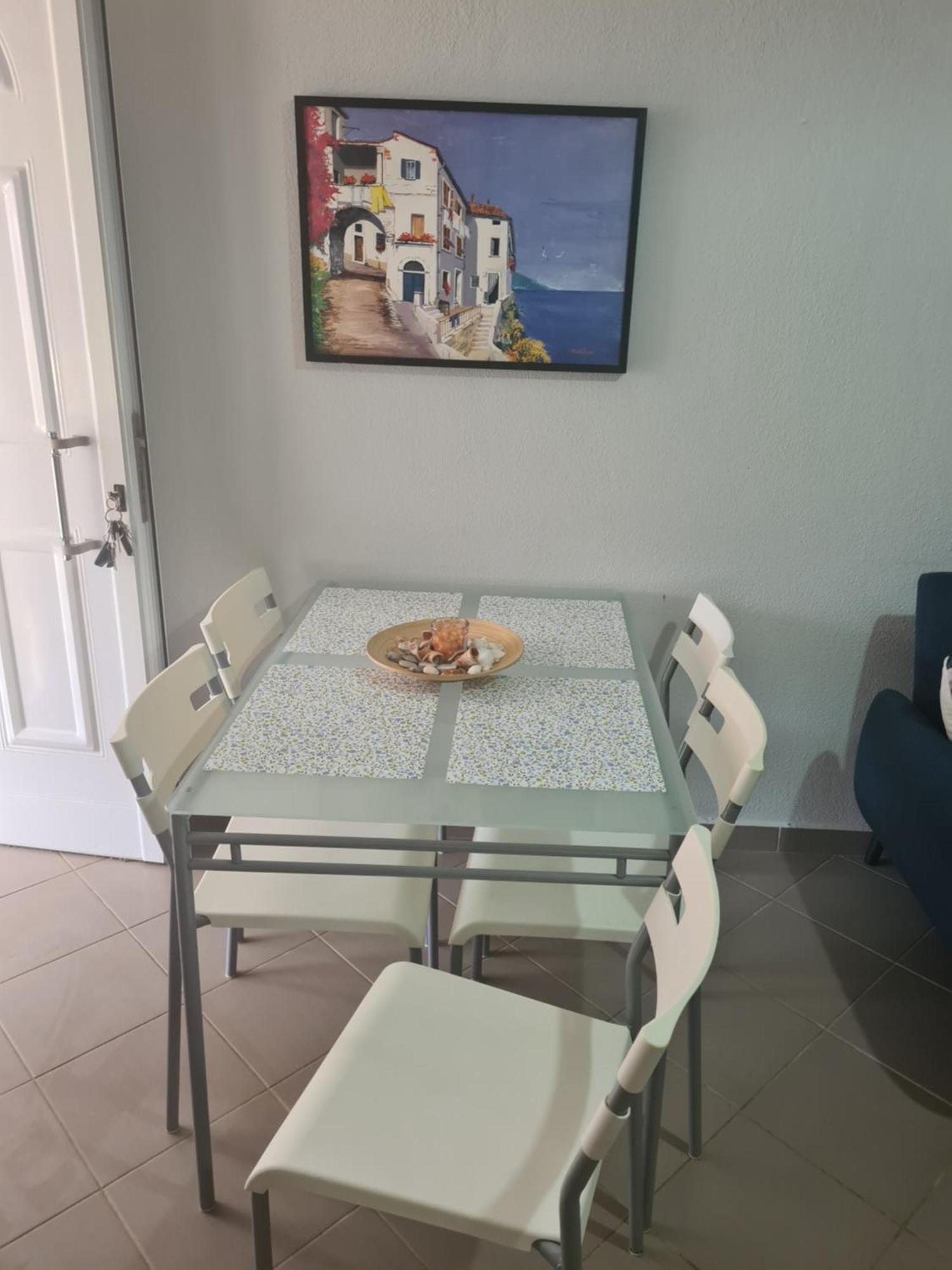 Makis Apartments Touzla Ofrinion Ngoại thất bức ảnh