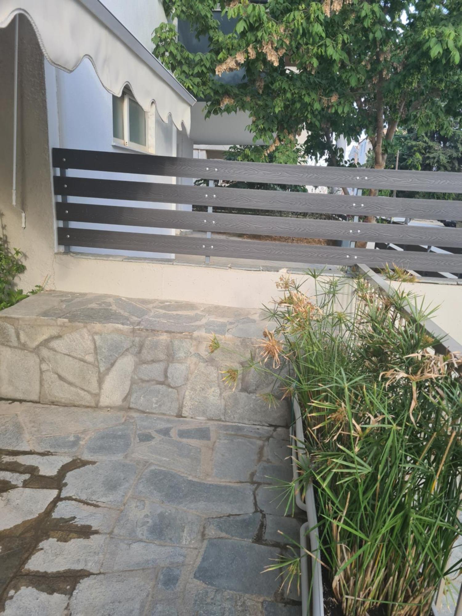 Makis Apartments Touzla Ofrinion Ngoại thất bức ảnh
